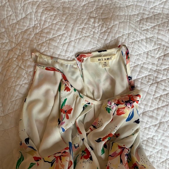 Francesca's | Floral Wrap Dress - Picture 3 of 3